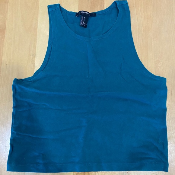 Forever21 Cropped Tank Too Bundle - Picture 6 of 7